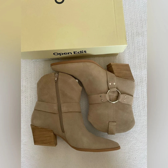 Tan Ankle Booties with Decorative Hardware and Stacked Heel - Picture 4 of 10